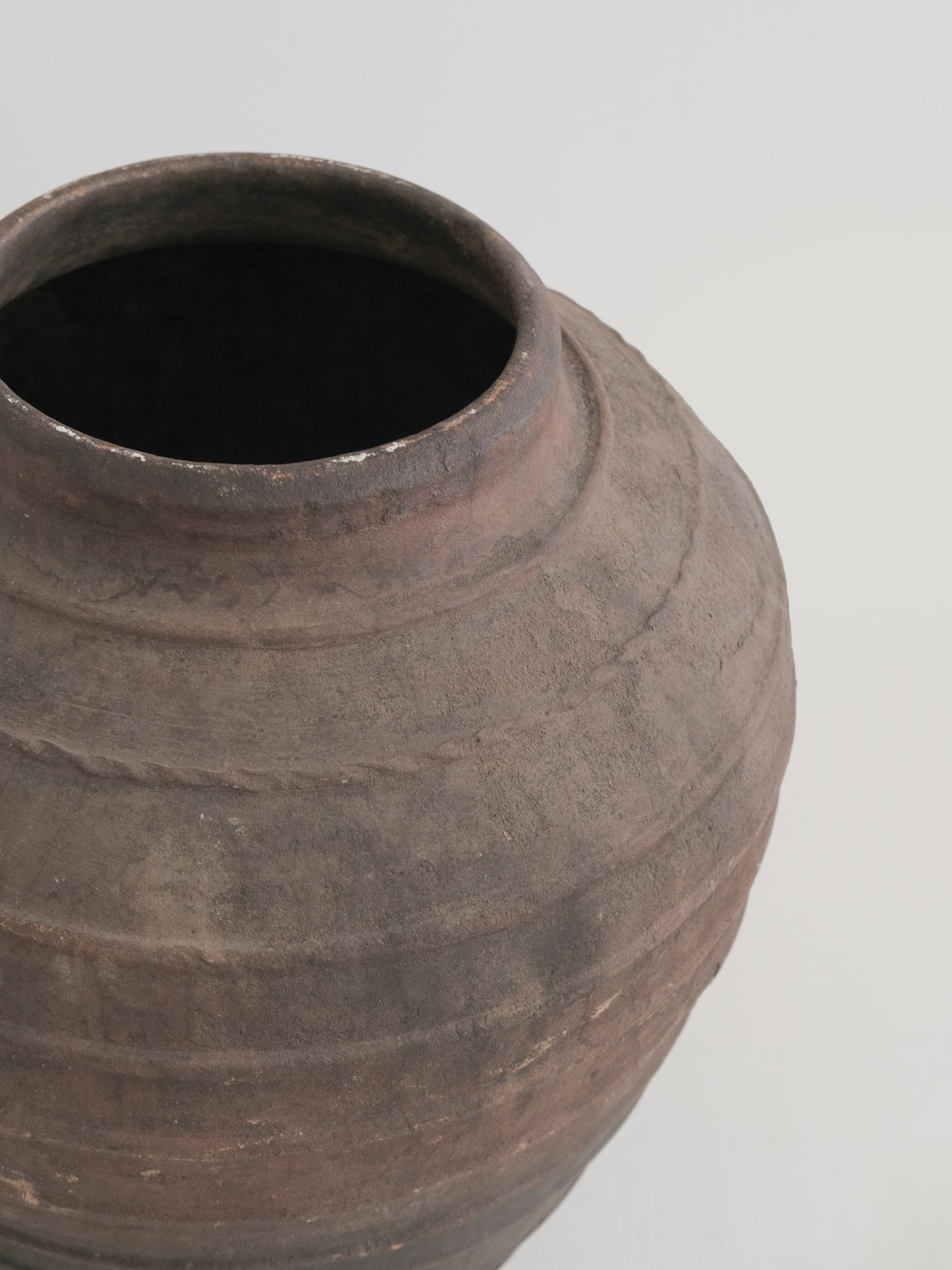 1700's Terracotta Pot 01