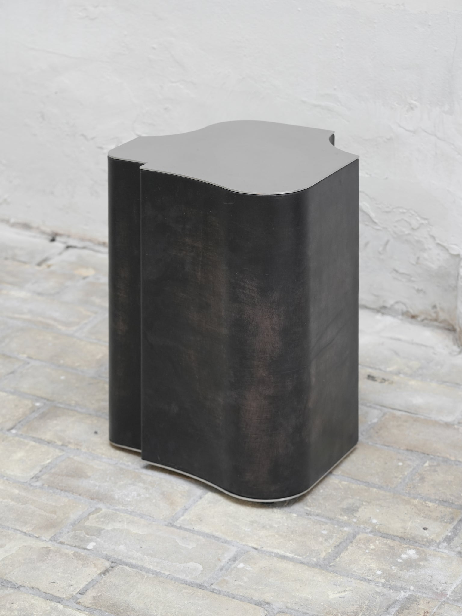 Fragment - Side Table l