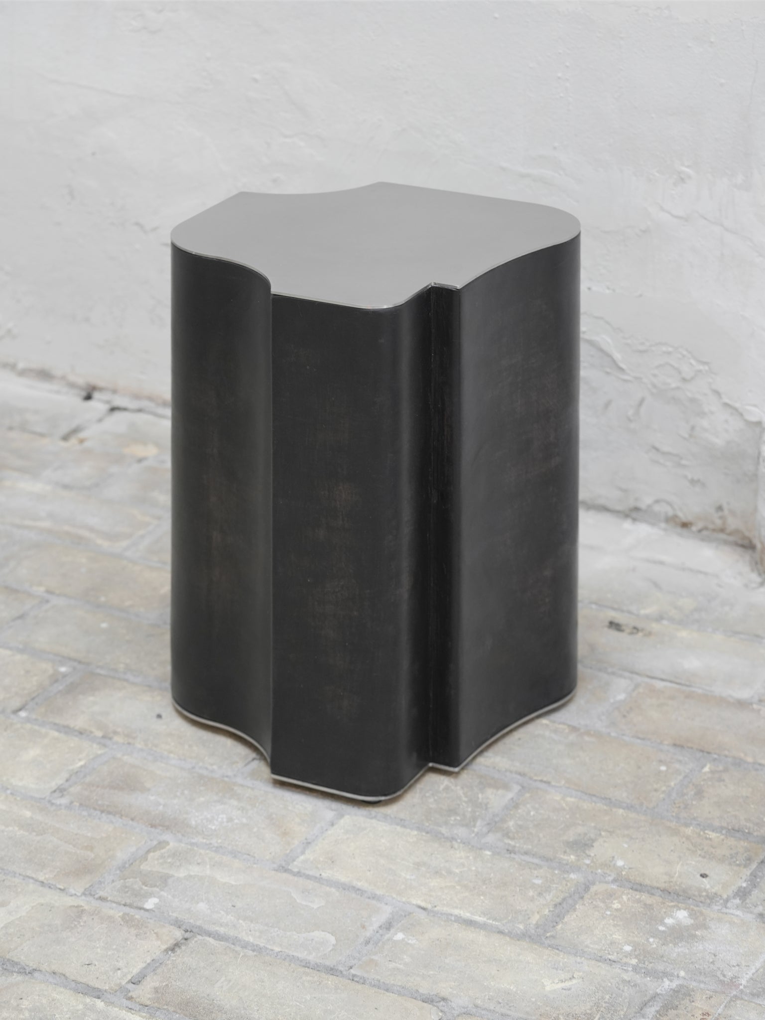 Fragment - Side Table l